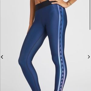 Ultracor x Soul Cycle Skull Double Stripe Legging